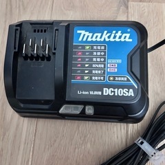 マキタ　掃除機　サイクロンアタッチメント付きの画像