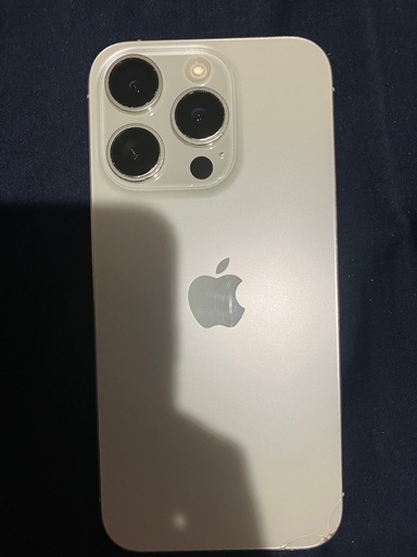 iPhone15 Pro ホワイトチタニウム 512GB