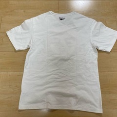 Reebok サングラス顔 Tシャツの画像