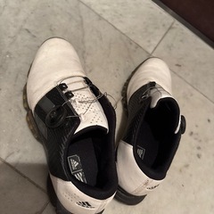 adidas ゴルフシューズ　L（25.5〜26.5）の画像