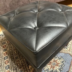 カリモク オットマン
の画像