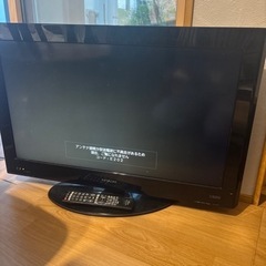 テレビ　HITACHI 32型　2010年製　内蔵HD ジャンク品の画像