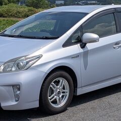 トヨタ　プリウス30後期　の画像