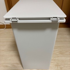 ポリプロピレンダストボックス（２０Ｌ袋用） の画像