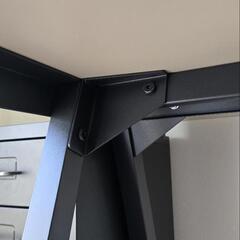 IKEA TROTTEN デスク 天板と脚のセットの画像