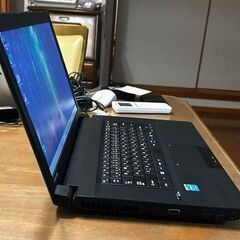 【売り切れ】東芝 Dynabook Win11 Corei3 SSD 8G Office 美品の画像