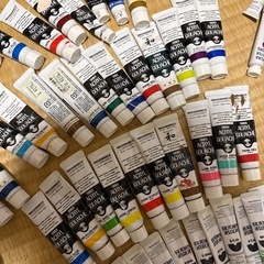 画材道具 （絵の具、インク、ペン等）の画像