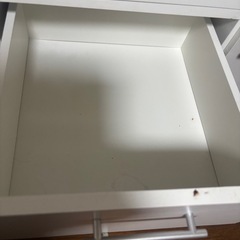 伸縮するテレビ台の画像