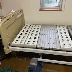 電動ベッド　シングルの画像