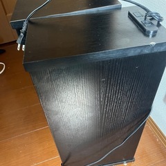 カラーボックス　電源のソケットがありの画像
