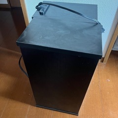 カラーボックス　電源のソケットがありの画像