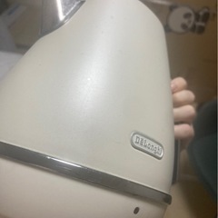 デロンギ 電気ケトルの画像