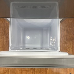 2ドア冷蔵庫の画像