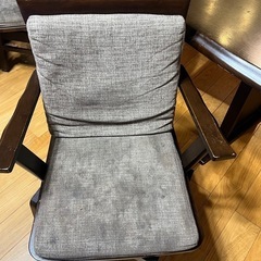 ダイニングテーブル　椅子4脚
の画像