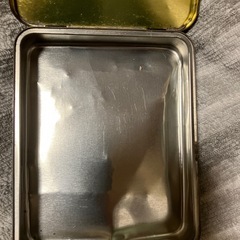 THE PEACE シガレットケース空き缶の画像