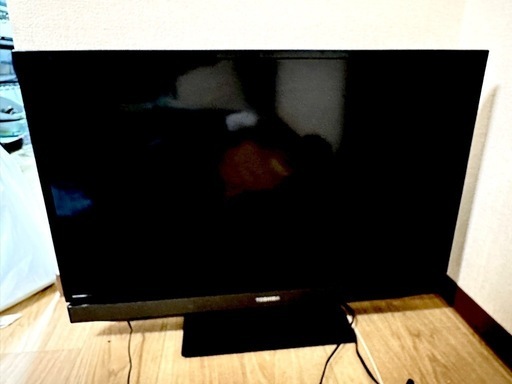 toshiba TV and Air purifier 