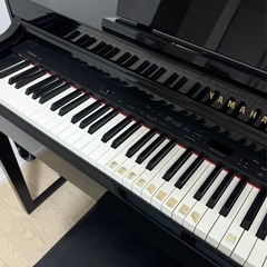 ヤマハ　YAMAHA 電子ピアノ　黒鏡面艶出し仕上げ　グラビノーバ　CLP-470　　の画像