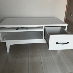 テレビ台の画像