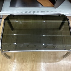 【トレファクマーケット久喜店】状態が悪いので安価で販売中！　ローテーブル(ガラス天板)の画像