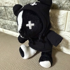 YouTube レトルト　グッズ　ぬいぐるみ　白黒の画像