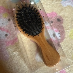 ヘアーブラシの画像
