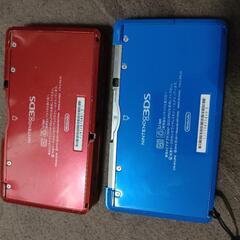 ニンテンドー3DS2台＋大量ソフト＋バッテリーの画像