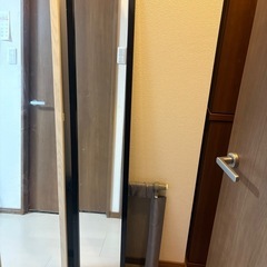 全身鏡の画像