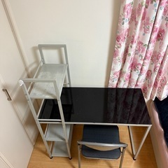 【0円】本棚デスク一体 幅120cm＋折り畳
椅子セットの画像