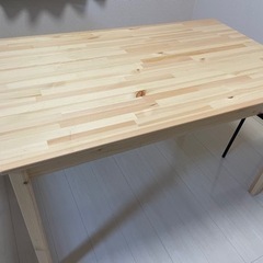 IKEAで購入　ダイニングテーブルの画像