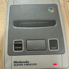 スーパーファミコン　本体の画像