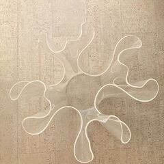 スツール／花瓶の画像