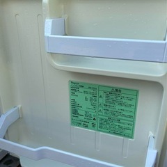 冷蔵庫 の画像