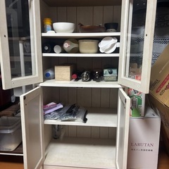 食器棚　キャビネットの画像