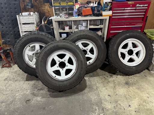 早いもの勝ち‼️札幌市厚別 225 60 18 バリ目 アルファード