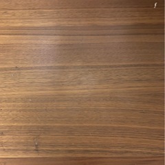 アンティークテーブルの画像