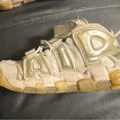 NIKEエアモアアップテンポの画像