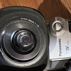 家庭用ホームビデオカメラパナソニックNV-DJ 100の画像