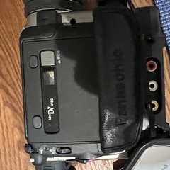 家庭用ホームビデオカメラパナソニックNV-DJ 100の画像
