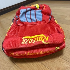 カーズ、ぬいぐるみクッションの画像