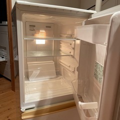 小型冷凍冷蔵庫の画像