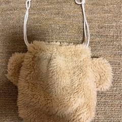 クマのポーチの画像