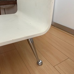 ガラス天板ローテーブルの画像
