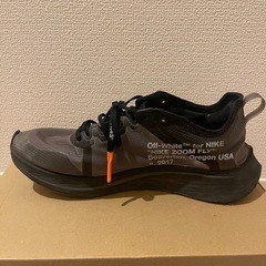 NIKE x Off white zoom flyの画像