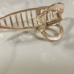 ピンクゴールド バンスクリップの画像