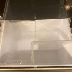 シャープ　冷蔵庫　冷凍庫　3ドア　314L 2012年製　両開きの画像