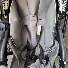 Aprica　ベビーカー カルーンエアーの画像
