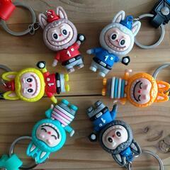 【お得なセット☆】めちゃくちゃ可愛い LABUBU ストラップ６セットの画像
