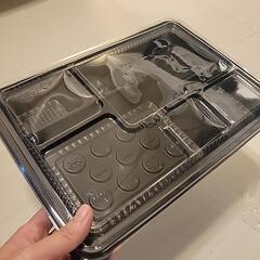 お弁当パックいっぱいの画像