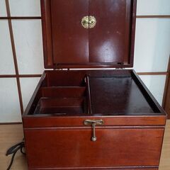 昭和レトロ　三面鏡付　化粧箱　メイクボックス　の画像