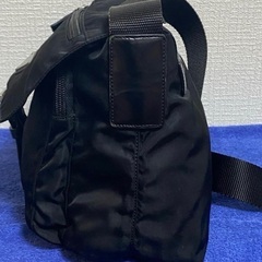 PRADA プラダ　ショルダーバッグの画像